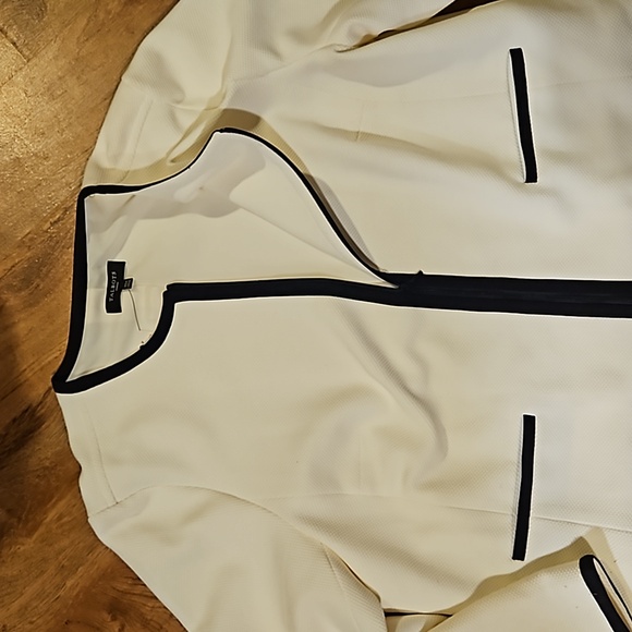 NWT Talbots woman cream blazer/jacket size 24W - Picture 7 of 11